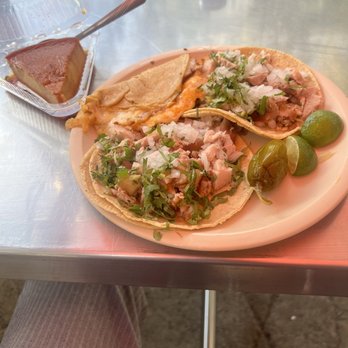 Tacos Don Juan - 2 tacos and 1 quesadilla and flan. Don't know what meat - Tacos Near Me - México, D.F., DIF Tacos Don Juan - 2 tacos and 1 quesadilla and flan. Don't know what meat - Tacos Near Me - México, D.F., DIF