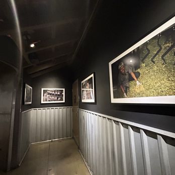 Firestone Walker Brewing Company - Paso Robles - Wall art - New American Near Me - Paso Robles, California Firestone Walker Brewing Company - Paso Robles - Wall art - New American Near Me - Paso Robles, California