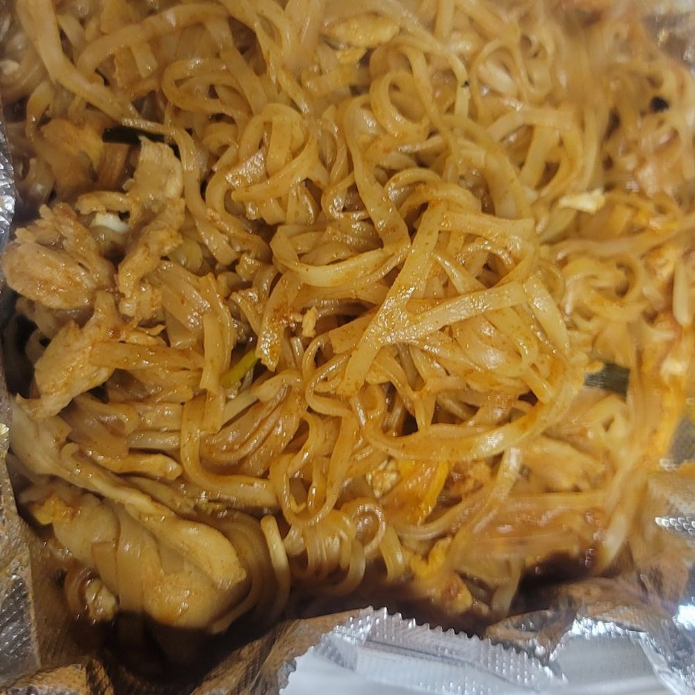 Siam Restaurant - Pad thai - Thai Near Me - Sacramento, California