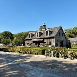 Beach Plum Farm - Front of the farm shop