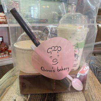 Quinn’s Bakery - idk why he put it in all this togo stuff when i said i was drinking it there - Cupcakes Near Me - Garden Grove, California