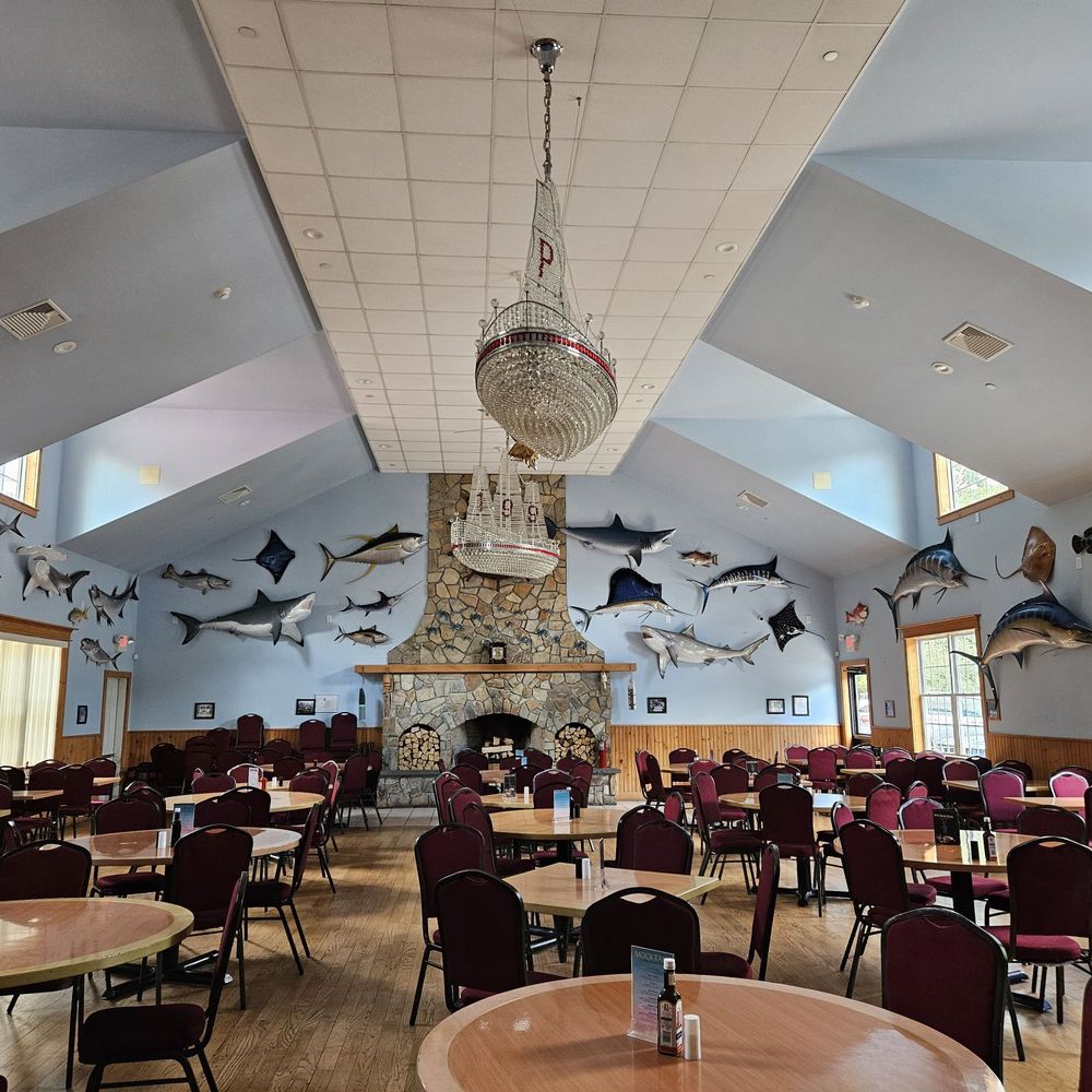 Pub 199 - Interior for dinner time - Steakhouses Near Me - Mount Arlington, New Jersey Pub 199 - Interior for dinner time - Steakhouses Near Me - Mount Arlington, New Jersey
