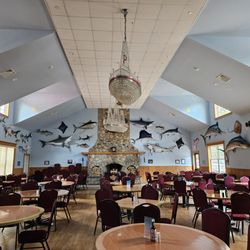Pub 199 - Interior for dinner time