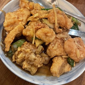 Lanna Thai Restaurant - Ginger fish - Thai Near Me - Livermore, California Lanna Thai Restaurant - Ginger fish - Thai Near Me - Livermore, California