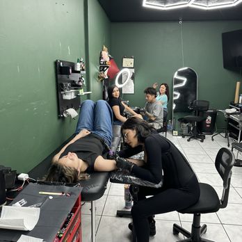 Tattoo kings - Tattoo Near Me - Los Angeles, California Tattoo kings - Tattoo Near Me - Los Angeles, California