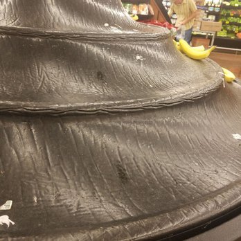 Albertsons - Almost empty - Grocery Near Me - Ladera Ranch, California