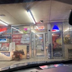 Geak Liquor - Great service friendly faces and got my drinks