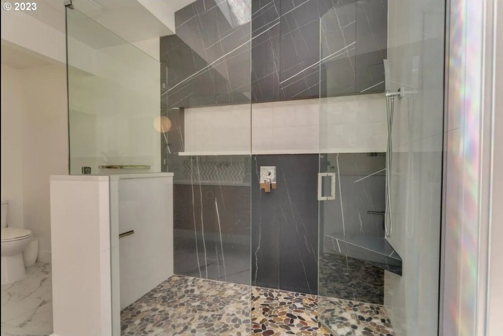 Slide of West Palm Builders