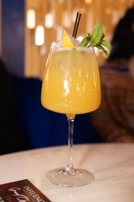 Influence Restaurant and Lounge by null