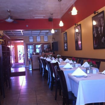 Giannfranco's Trattoria - Interior - Italian Near Me - Carpinteria, California Giannfranco's Trattoria - Interior - Italian Near Me - Carpinteria, California