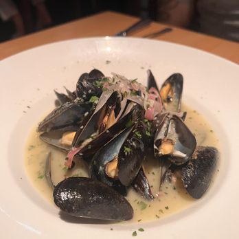 Plan B Restaurant - French Near Me - Sacramento, California