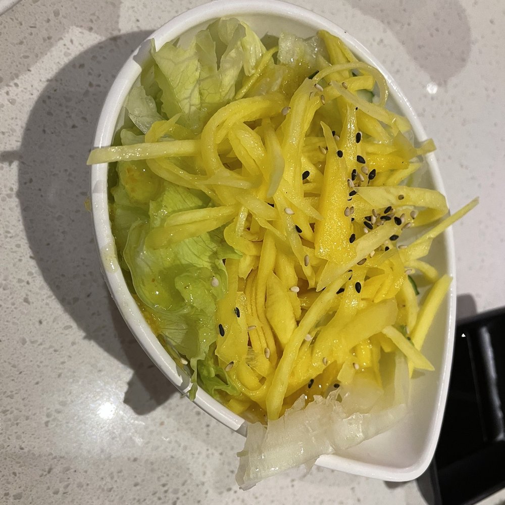 Moon Sushi - Mango salad - Japanese Near Me - Mississauga, Ontario
