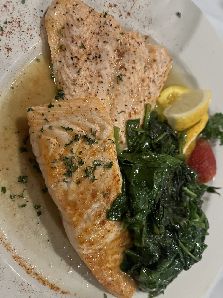 CASAMIA LOUNGE & RESTAURANT Updated November 2024 24 Photos & 81