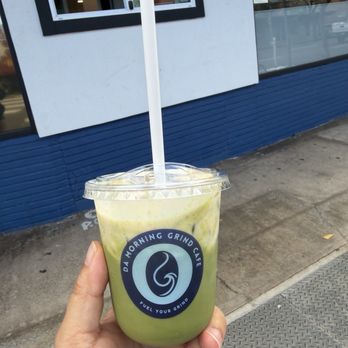 Da Morning Grind Cafe - Nana matcha latte - Coffee & Tea Near Me - Honolulu, Hawaii