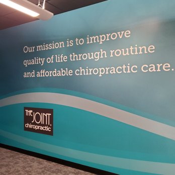 The Joint Chiropractic - Chiropractors Near Me - Oakbrook Terrace, Illinois
