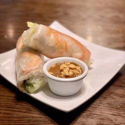 Pho Michael - Shrimp and pork spring roll