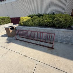 GQT Krafft 8 - Best bike rack I've ever seen at a movie theater. I hope people actually use it