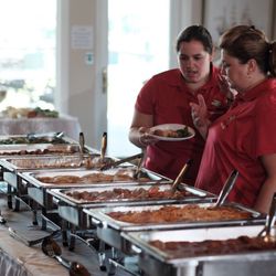 Ray's Catering - Great buffet!