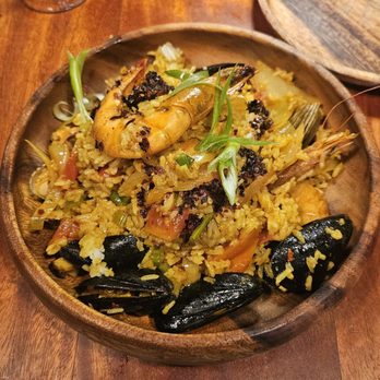 Tropa - Paella Valenciana - Filipino Near Me - Lafayette, California Tropa - Paella Valenciana - Filipino Near Me - Lafayette, California