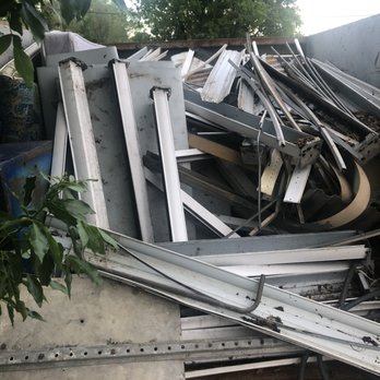 DumpRun Bins - Dumpster Rental Near Me - Winnipeg, Manitoba