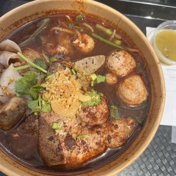 Sen Thai Noodle Bar - Pork Boat Noodle - Noodles Near Me - Irvine, California