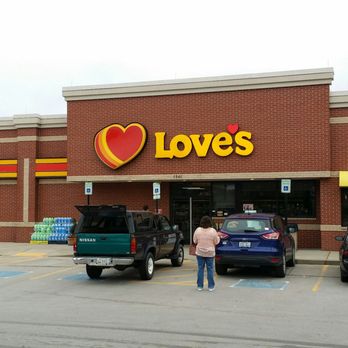 Love's Travel Stop - Gas Stations Near Me - Waddy, Kentucky