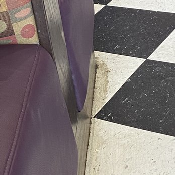 McAlister's Deli - Filthy floors - Delis Near Me - Mckinney, Texas