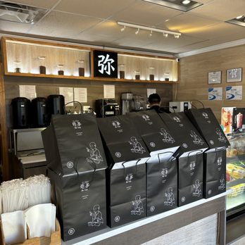 Mi Tea - Counter - Bubble Tea Near Me - Edison, New Jersey Mi Tea - Counter - Bubble Tea Near Me - Edison, New Jersey