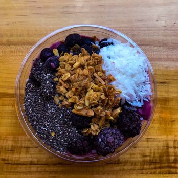 Original Grain - Purple Swag smoothie bowl - Cafeteria Near Me - Syracuse, New York