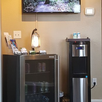 The River Stone Shiatsu - Waiting room has calming music, video on a recurring loop, plus complimentary water and other beverages (5/26/18) - Massage Therapy Near Me - Kirkland, Washington The River Stone Shiatsu - Waiting room has calming music, video on a recurring loop, plus complimentary water and other beverages (5/26/18) - Massage Therapy Near Me - Kirkland, Washington