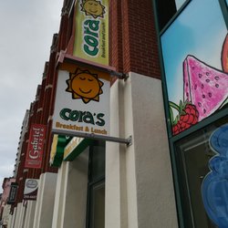 Cora's Breakfast & Lunch