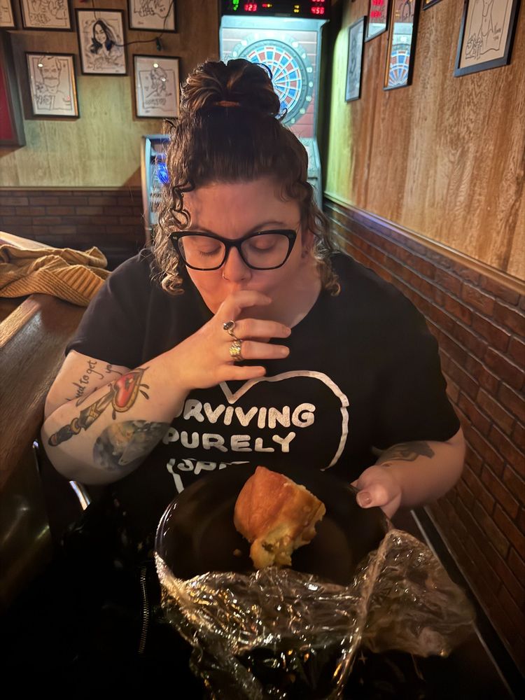 Pati’s Rum Cakes Logo