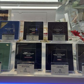 Royce' Chocolate - Santa Clara - Chocolatiers & Shops Near Me - Santa Clara, California Royce' Chocolate - Santa Clara - Chocolatiers & Shops Near Me - Santa Clara, California