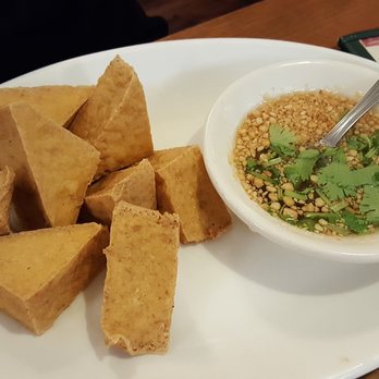 Bangkok Kitchen - Fried tofu - Thai Near Me - Maumee, Ohio