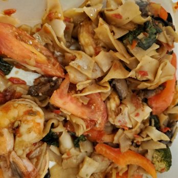 Anothai Cuisine - Pad kee mao - Thai Near Me - Houston, Texas