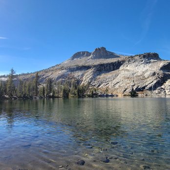 May Lake - Hiking Near Me - Yosemite National Park, California