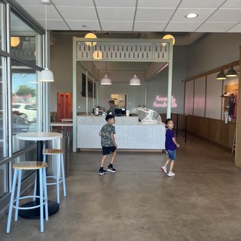 Gelati Celesti - Ice Cream & Frozen Yogurt Near Me - Virginia Beach, Virginia