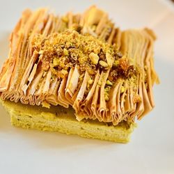 Sifr - Pistachio semifreddo (deconstructed baklava)
