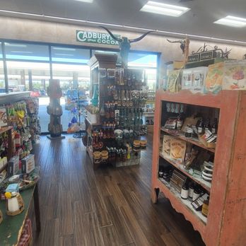 Buc-ee's - Inside the store - Gas Stations Near Me - Robertsdale, Alabama