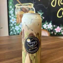 Iced Dubai chocolate latte
