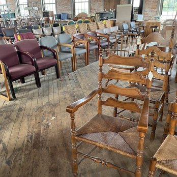 Estate Treasures & Moving Services - So many chairs - Movers Near Me - Middletown, Connecticut Estate Treasures & Moving Services - So many chairs - Movers Near Me - Middletown, Connecticut