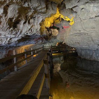 Stark Caverns - Parks Near Me - Eldon, Missouri