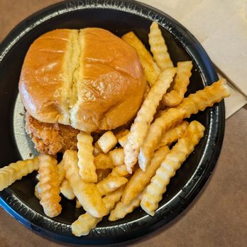 Zaxbys - Zaby's Signature Spicy Sandwich Meal - Salad Near Me - Port Charlotte, Florida Zaxbys - Zaby's Signature Spicy Sandwich Meal - Salad Near Me - Port Charlotte, Florida