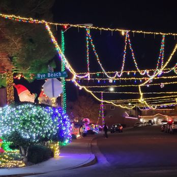 Sandy Ridge Neighborhood - Wonderful and festive neighborhood! - Holiday Decorating Services Near Me - Henderson, Nevada