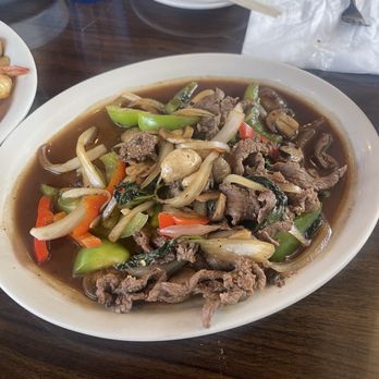 LUV Thai Cuisine - Thai Near Me - Austin, Texas