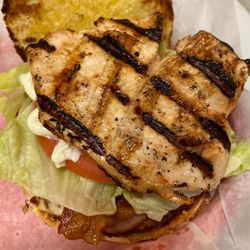 Pitcher's Pub - Grilled Chicken Breast Sandwich