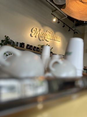 Magdalena Coffee & Houseplants by null