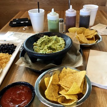 Burrito Parrilla Mexicana - Algonquin - Freshly made guacamole with complimentary chips and salsa. - Mexican Near Me - Algonquin, Illinois Burrito Parrilla Mexicana - Algonquin - Freshly made guacamole with complimentary chips and salsa. - Mexican Near Me - Algonquin, Illinois