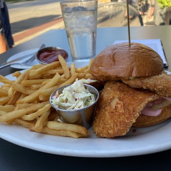 Ten Mile House - Fried Chicken Sandwich - American Near Me - Evanston, Illinois Ten Mile House - Fried Chicken Sandwich - American Near Me - Evanston, Illinois