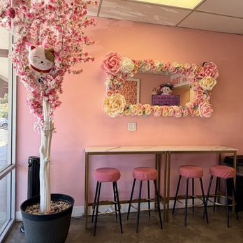QTea Boba - Interior - Bubble Tea Near Me - SACRAMENTO, California QTea Boba - Interior - Bubble Tea Near Me - SACRAMENTO, California